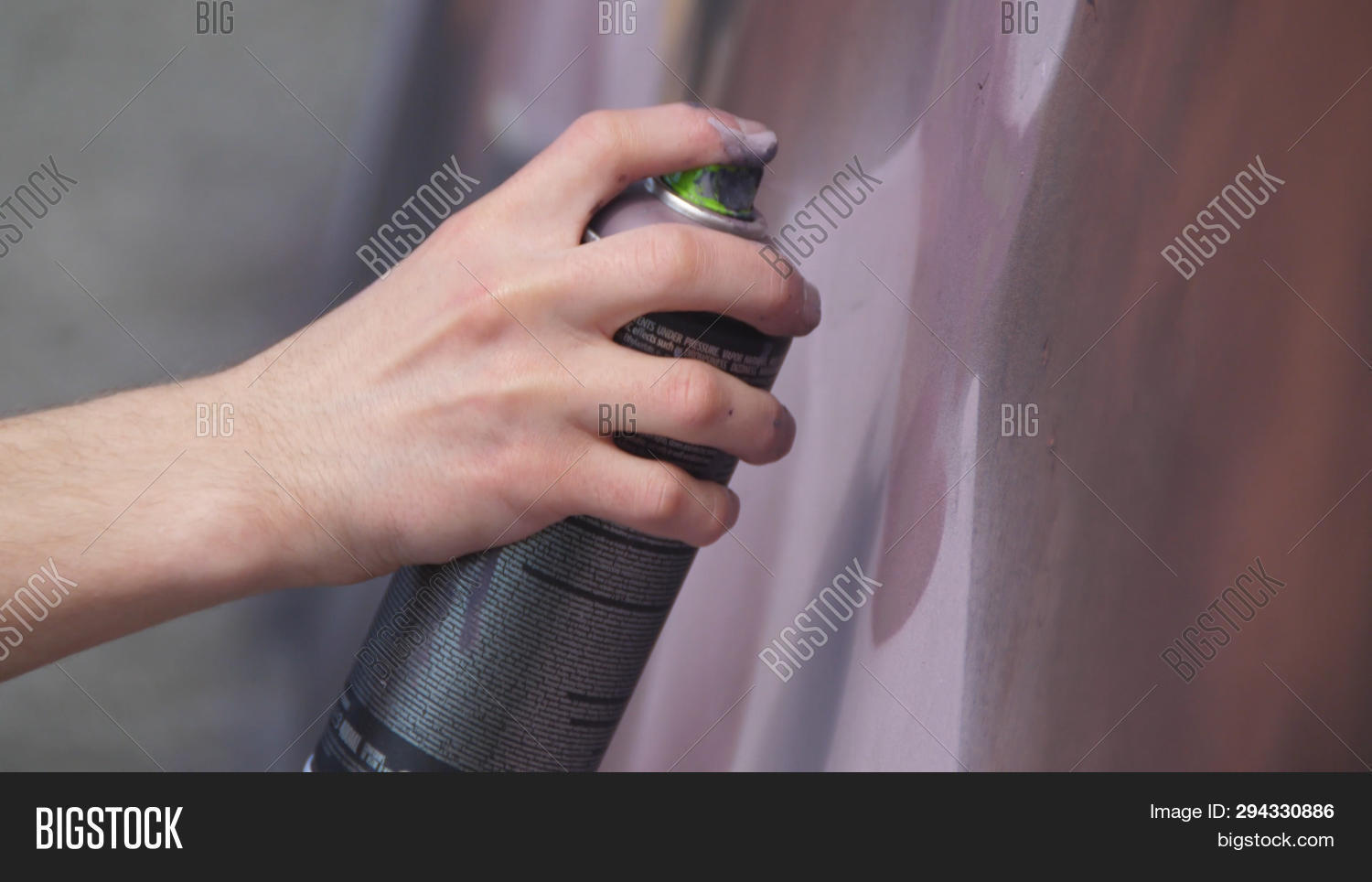 Hand Spray Can That Image & Photo (Free Trial) Bigstock