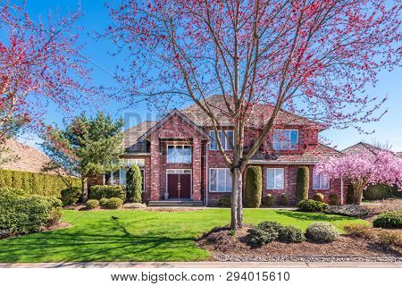 Covered Porch Images, Illustrations & Vectors (Free) - Bigstock