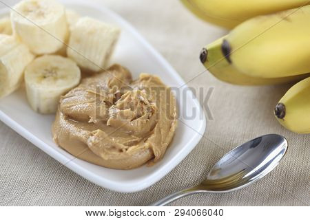 Homemade Peanut Butter And Bananas.
Homemade Peanut Butter Ingredients: Peanuts (roasted, Unsalted, 