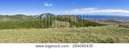 Tokluk Mountain Range. Crimea, Sunny Day In September.