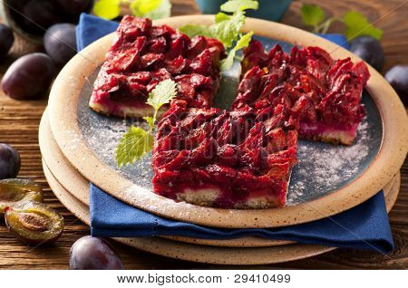 Plum-cake Zwetschgendatschi sur la plaque