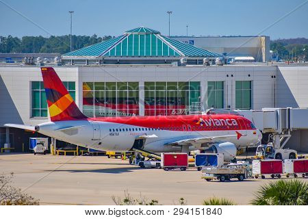 Orlando, Florida.  March 02, 2019. Frontier Aircraft On Runway Preparing For Departure From The Orla