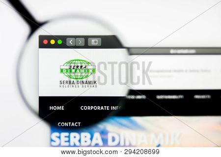 San Francisco, California, Usa - 8 April 2019: Illustrative Editorial Of Serba Dinamik Website Homep