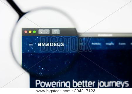 Los Angeles, California, Usa - 8 April 2019: Illustrative Editorial Of Amadeus It Group Website Home