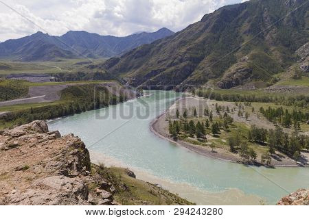 Panoramic View Of An Altai Mountain Katun River. Place Of Confluence Of Katun And Chuya Rivers. Summ