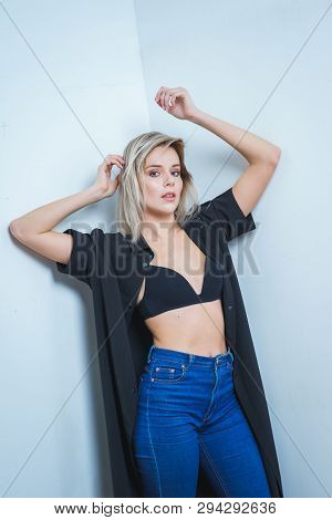 Model Tests. Photo Session Model In The Studio. Simple Attractive Portraits For A Young Beautiful Gi