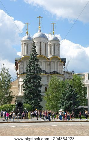 Moscow, Russia - July 11, 2017: View From Ivanovskaya Square To The Church Of The Twelve Apostles In