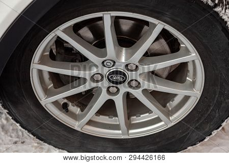 Novosibirsk, Russia - 03.10.2019: Front Alloy Wheel View Of Range Rover Land Rover Evoque In White C