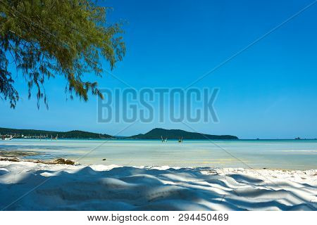 Palm Beach At Nice Sunny Summer Day. Koh Rong Sanloem Island, Saracen Bay. Cambodia, Asia