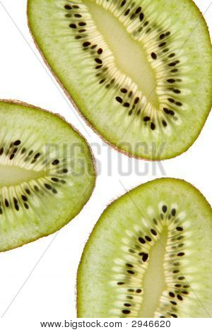932