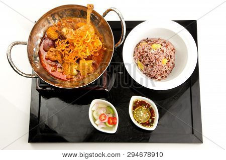 Massaman Curry With Chicken, Thai Food, Chicken Massaman Curry Set
