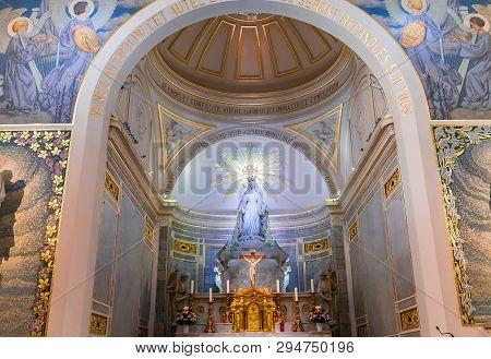 Chapel Of Our Lady Of The Miraculous Medal, Paris, France