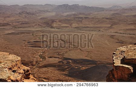 Machtesh Ramon - Erosion Crater In The Negev Desert, The Most Picturesque Natural Landmark Of Israel