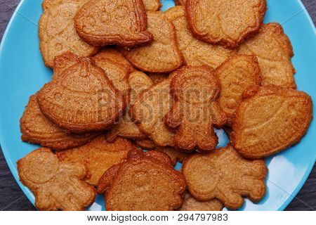 Cookies In Form Rocket, Ufo, Alian And Astronaut For World Cosmonautics Day, 12 Apri.