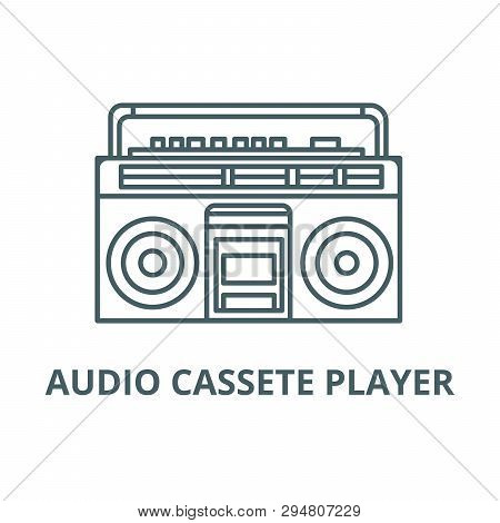Audio Cassete Player Line Icon, Vector. Audio Cassete Player Outline Sign, Concept Symbol, Flat Illu