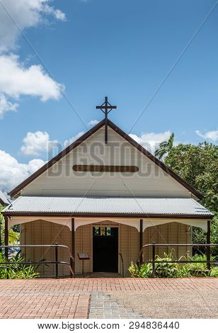 Cairns, Australia - February 18, 2019: Brown And Beige Front Facade And Entrance To Saint Saviours C