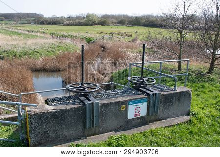 Wrabness Suffolk Uk  - 1 April  2019:  Flood Control Sluice Used For Water Management