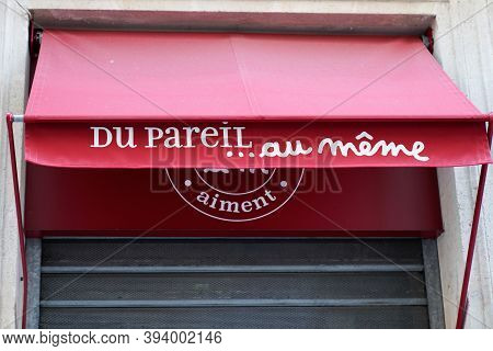 Bordeaux , Aquitaine / France - 11 08 2020 : Du Pareil Au Meme Sign Text And Logo Front Of Store Dpa