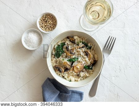 Risotto With Mushrooms And Spinach. Healthy Food. Vegetarian Food.