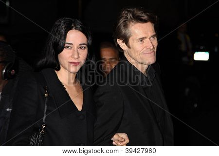 NEW YORK, NY - 26 Kasım: Giada Colagrande ve Willem Dafoe katılır IFP'ın 22 yıllık Gotham ben