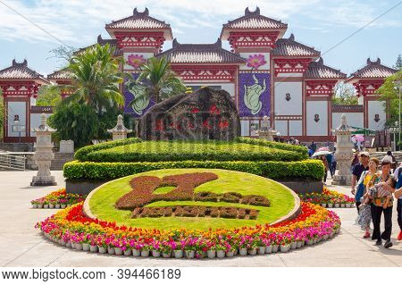 China, Hainan Island, Sanya - January 21, 2020: Beautiful Landscaping In Front Of The Main Entrance 