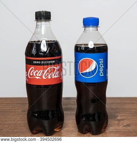 The Comparison Of The Duopoly Of Carbonated Drinks