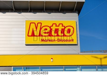Passau / Germany - November 8, 2020: Branch Logo Of Netto. Netto Marken-discount Is A German Discoun