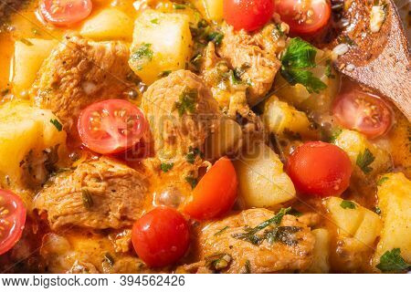 Cooking Potatoes With Chicken In A Hot Sauce, Italian Cuisine - Arrabbiata Garlic Chicken With Potat