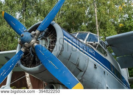 Russia, Zelenogorsk, August 2020: Vintage Vintage Aircraft Korusnik An-2, A View Of The Assembly Of 
