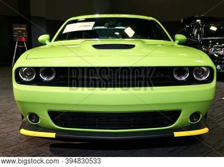 Wilmington, Delaware, U.s.a - October 6, 2019 - The Front View Of The Brand New 2020 Dodge Challenge