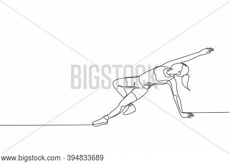 Single Continuous Line Drawing Of Young Sportive Woman Training Plank And Lunge Pose In Sport Gymnas