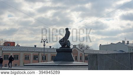 Moscow, Russia. April 14, 2019 Monument To The Writer Dostoevsky On Vozdvizhenka In Moscow