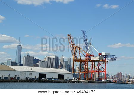 Rode haak containerterminal in Brooklyn