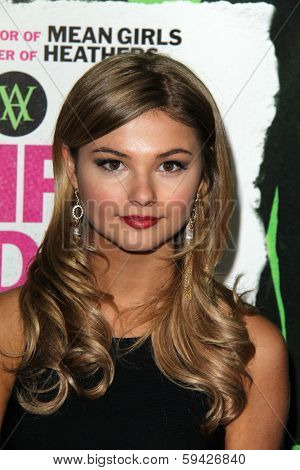 LOS ANGELES - FEB 4:  Stefanie Scott at the 