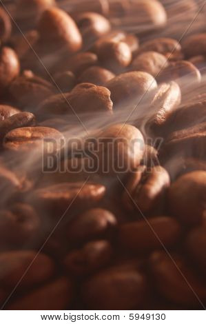 Warme koffie bij het ontbijt