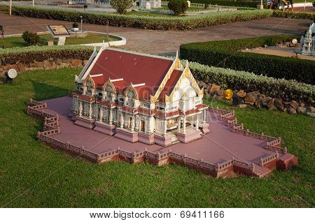 Phutthamonthon In Mini Siam Park