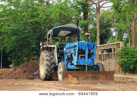 Tractor
