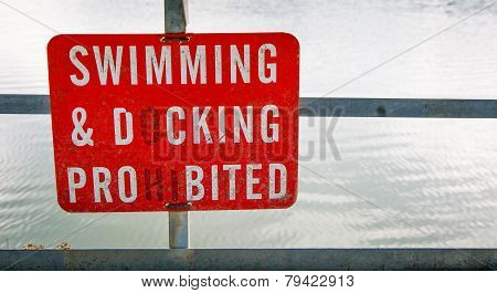 Swimming & Docking Prohibited