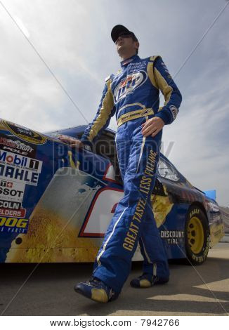 NASCAR: 11. Juni Heluva gut! Sour Cream dips 400