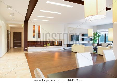Modern Parter House