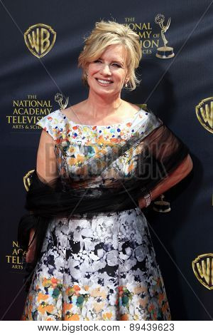 BURBANK - APR 26: Mary Beth Evans at the 42nd Daytime Emmy Awards Gala at Warner Bros. Studio on April 26, 2015 in Burbank, California