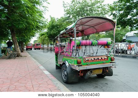Thai Tuktuk Taxi