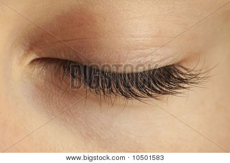 Close up di occhio chiuso