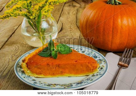Pumpkin Pie Slice