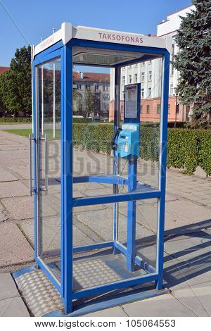 Telephone booth