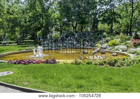 Doctors' Garden small fountain