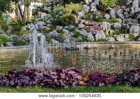 Doctors' Garden small fountain