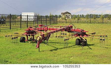 Tedder rake rotary HWR-6R.