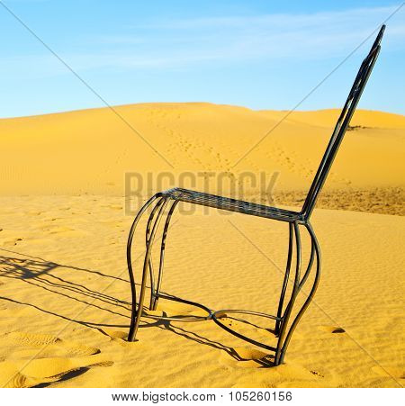 Table And Seat In Desert  Sahara Morocco    Africa Yellow Sand