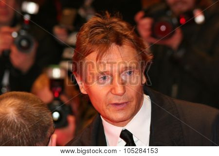 BERLIN - FEBRUARY 19: Actor Liam Neeson on stage at the 'Golden Bear' award ceremony during the 55th annual Berlinale International Film Festival on February 19, 2005 in Berlin, Germany.